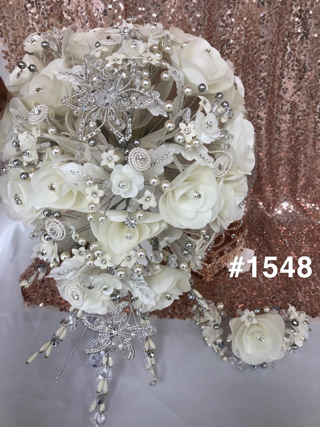 Quinceanera Rose Flower Bouquet Embellished with Crystals and Brooches for Brides or Quinceaneras 95-1548 27
