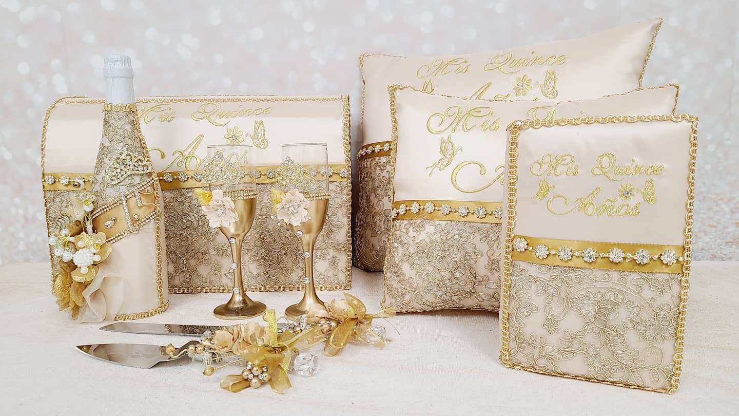 Set de Cojines para Quinceanera/Custom made Pillow Set/ Set de Cojines para Quinceanera Custom Sweet Sixteen Set Quinceanera Pillow Set 10