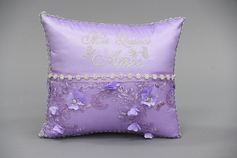 Set de Cojines para Quinceanera/Custom made Pillow Set/ Set de Cojines para Quinceanera Custom Sweet Sixteen Set Quinceanera Pillow Set175