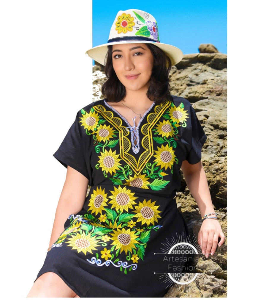 Vestido Mexican con Imagen de Girasoles/Mexican Embroidery Dress with Sunflowers152