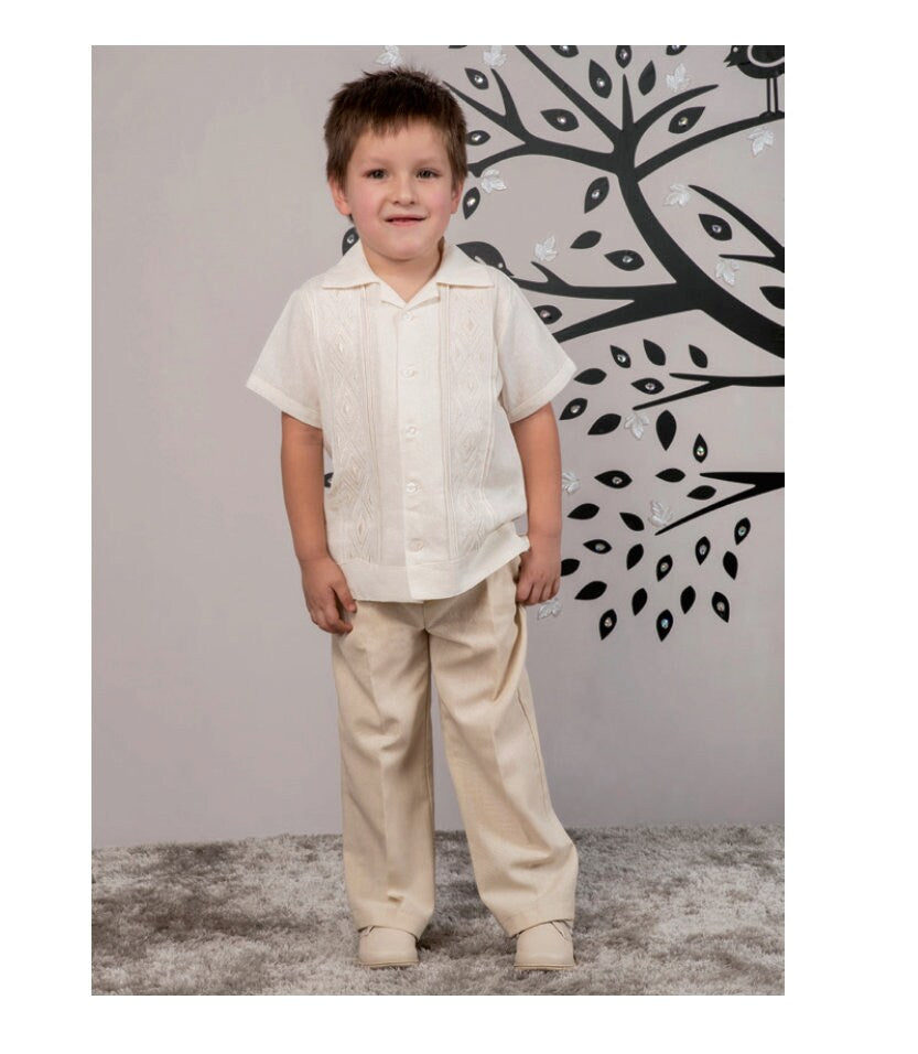 Guayabera Outift Boys Beach Outfit | Shorts and Suspenders and Matching Bow Tie Baptism Boys White Linen Shirt | Baby Boys Easter Outfit120