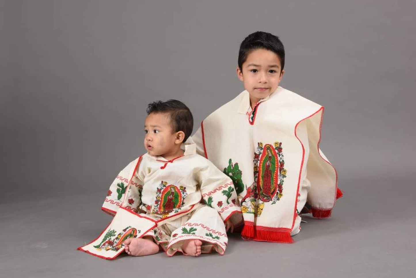 Traje de Indito para Nino Bordado a Mano con Imagen de la Virgen de Guadalupe de Manta Traje Indito Juan Diego, Baby Boy Juan Diego Outfit127