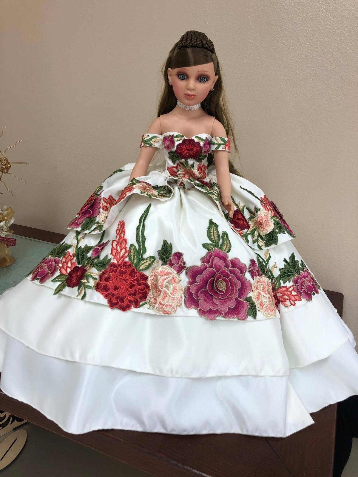 Quinceanera Doll Ultima Muneca Para Quinceañera/Muenca para 15 Anos Last Quinceanera Doll/Ultima Muneca468