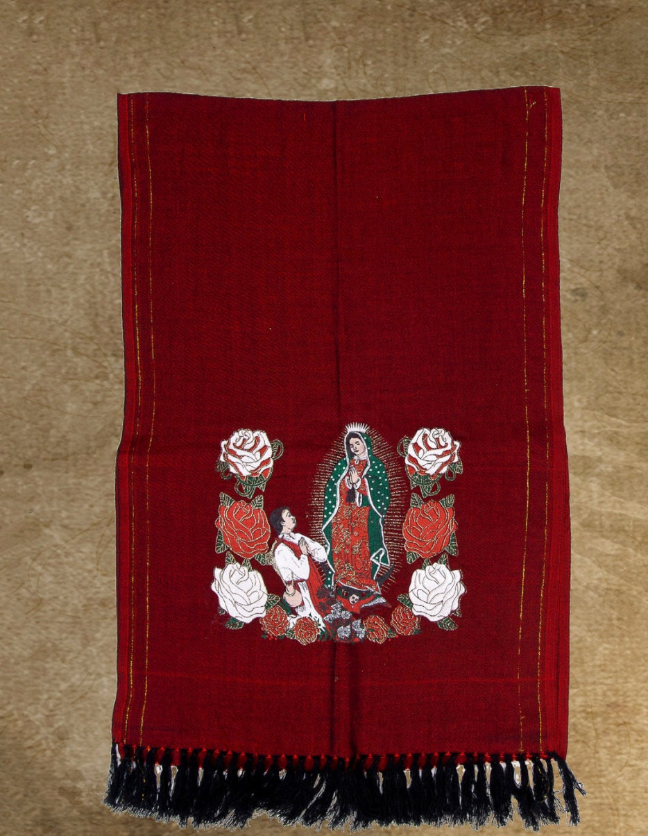 Rebozo Mexican con imagen de  la Virgen de Guadalupe  Mexican shawl with image of Virgen Mary84