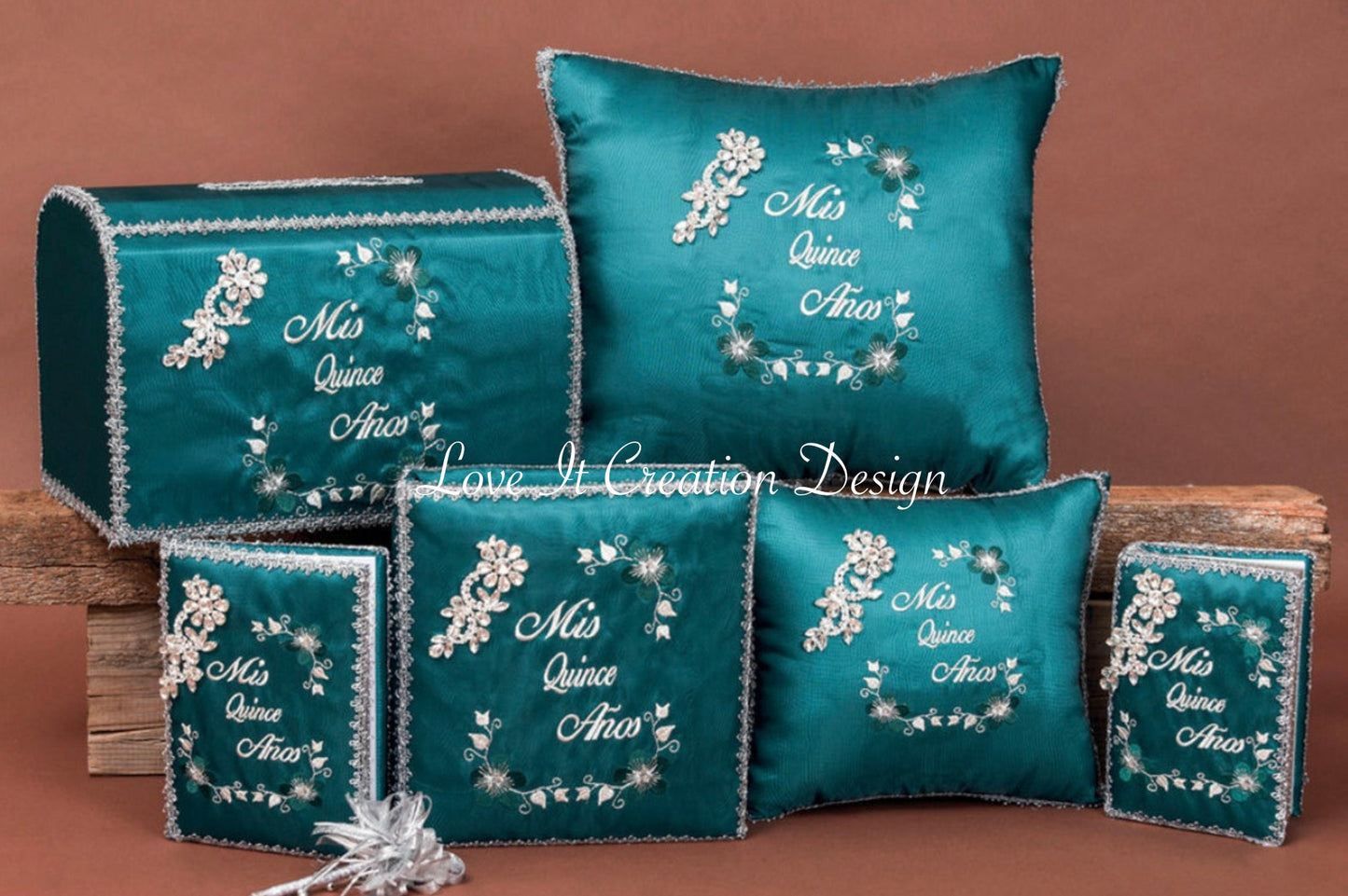 Set de Cojines para Quinceanera/Custom made Pillow Set/ Set de Cojines para Quinceanera Custom Sweet Sixteen Set Quinceanera Pillow Set281