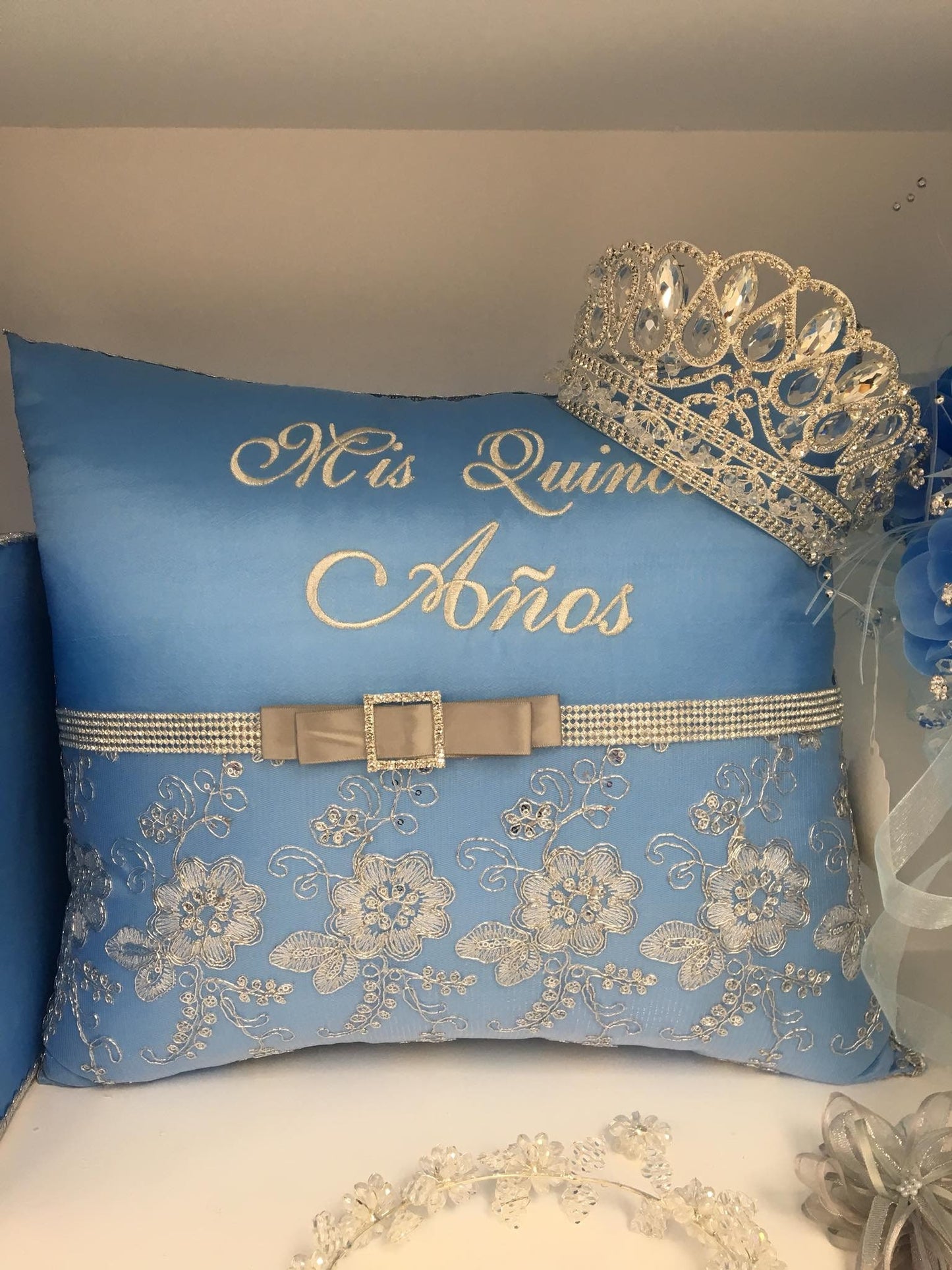 Set de Cojines para Quinceanera/Custom made Pillow Set/ Set de Cojines para Quinceanera Custom Sweet Sixteen Set Quinceanera Pillow Set142