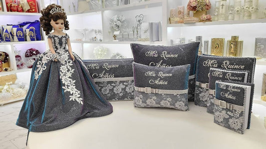 Set de Cojines para Quinceanera/Custom made Pillow Set/ Set de Cojines para Quinceanera Custom Sweet Sixteen Set Quinceanera Pillow Set466