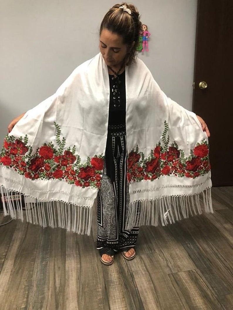 Reboso Shawl Rebozo Mexicano Mexican Wrap reboso de tela bordada fashion shawl, Floral Shawl Wrap embroidered2