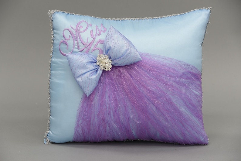 Set de Cojines para Quinceanera/Custom made Pillow Set/ Set de Cojines para Quinceanera Custom Sweet Sixteen Set Quinceanera Pillow Set250
