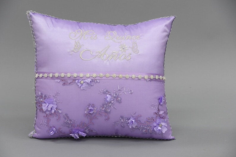 Set de Cojines para Quinceanera/Custom made Pillow Set/ Set de Cojines para Quinceanera Custom Sweet Sixteen Set Quinceanera Pillow Set175