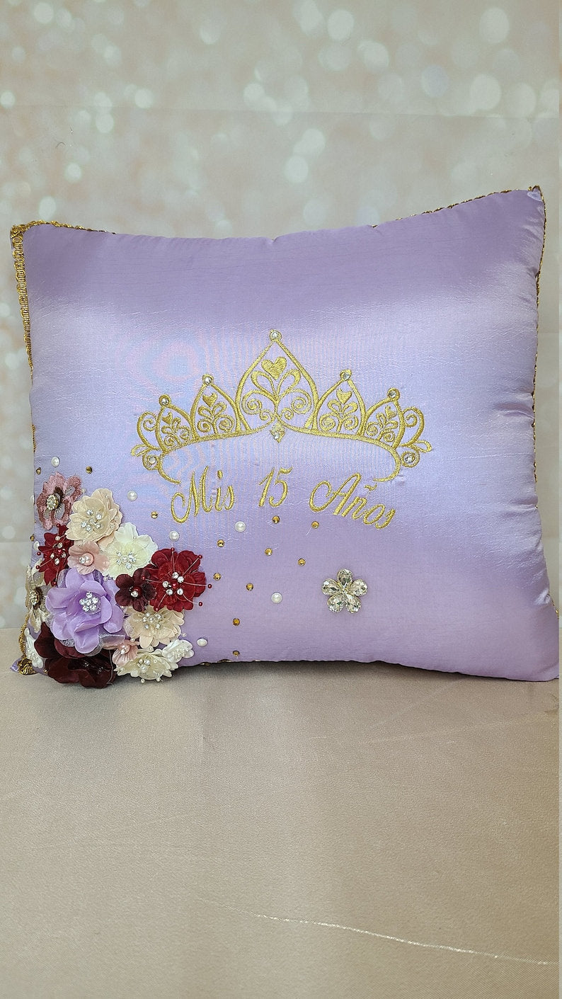 Set de Cojines para Quinceanera/Custom made Pillow Set/ Set de Cojines para Quinceanera Custom Sweet Sixteen Set Quinceanera Pillow Set45