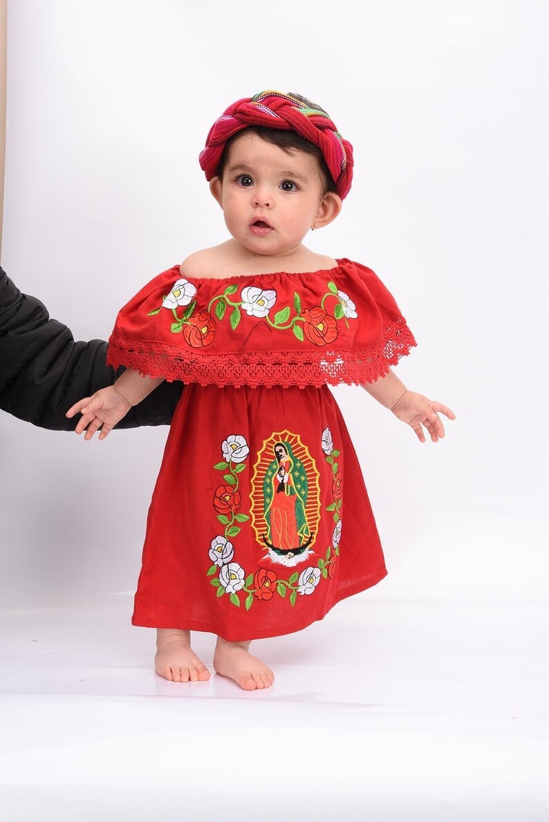 Vestido Virgen de Guadalupe bordado con lentejuela Virgen de Guadalupe, Little girl Traditional dress89