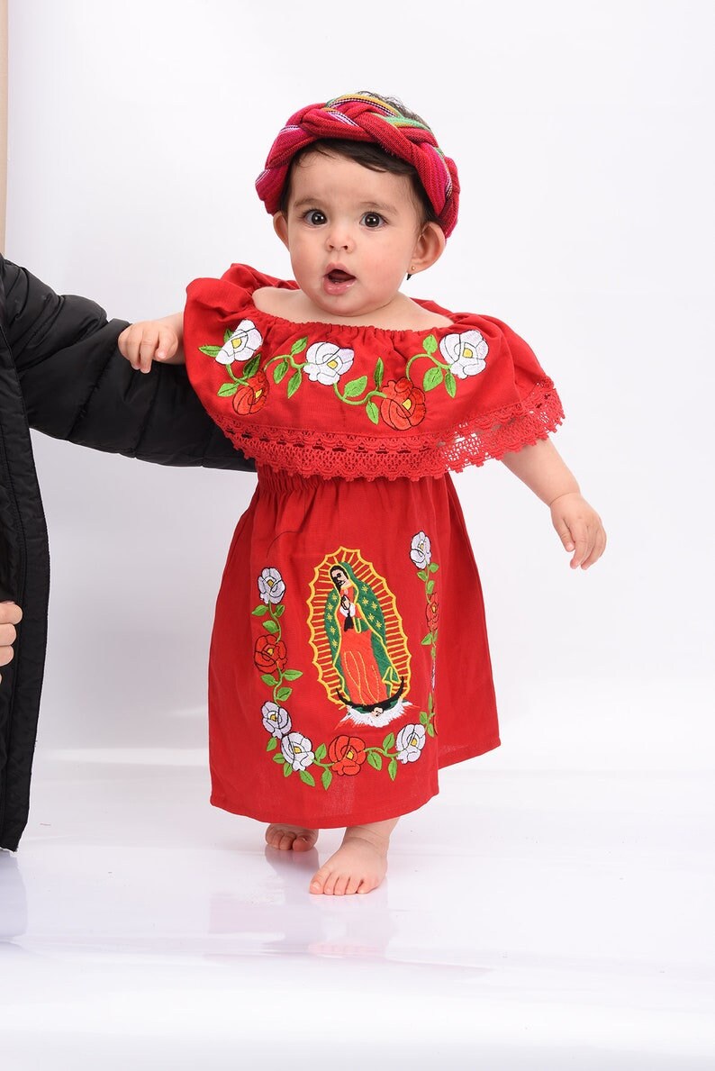 Vestido Virgen de Guadalupe bordado con lentejuela Virgen de Guadalupe, Little girl Traditional dress89