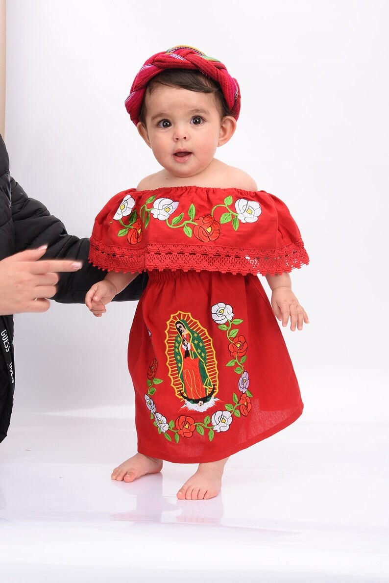 Vestido Virgen de Guadalupe bordado con lentejuela Virgen de Guadalupe, Little girl Traditional dress89