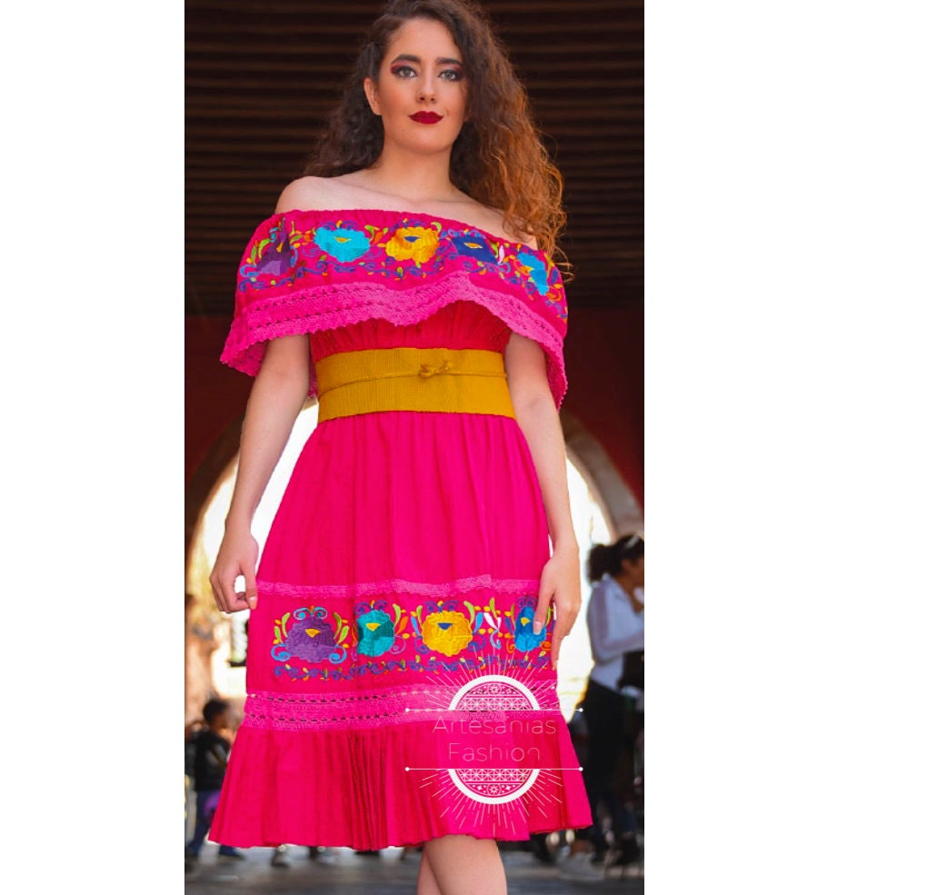 Vestido Mexican con Flores /Mexican Embroidery Dress with Flowers172