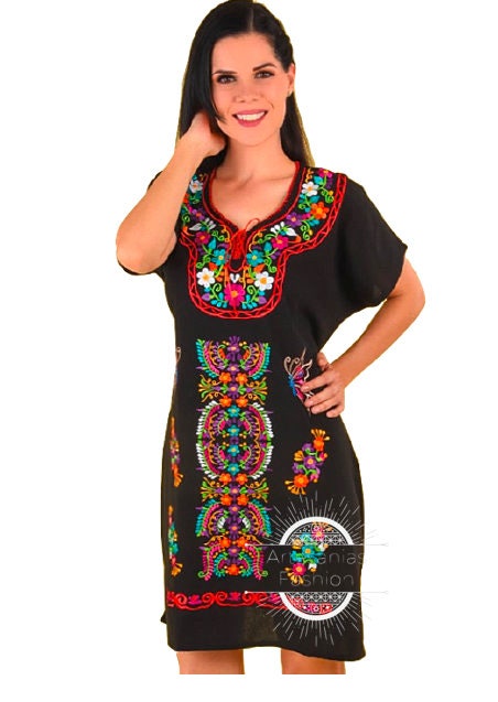 Vestido Mexican con Flores /Mexican Embroidery Dress with Flowers160