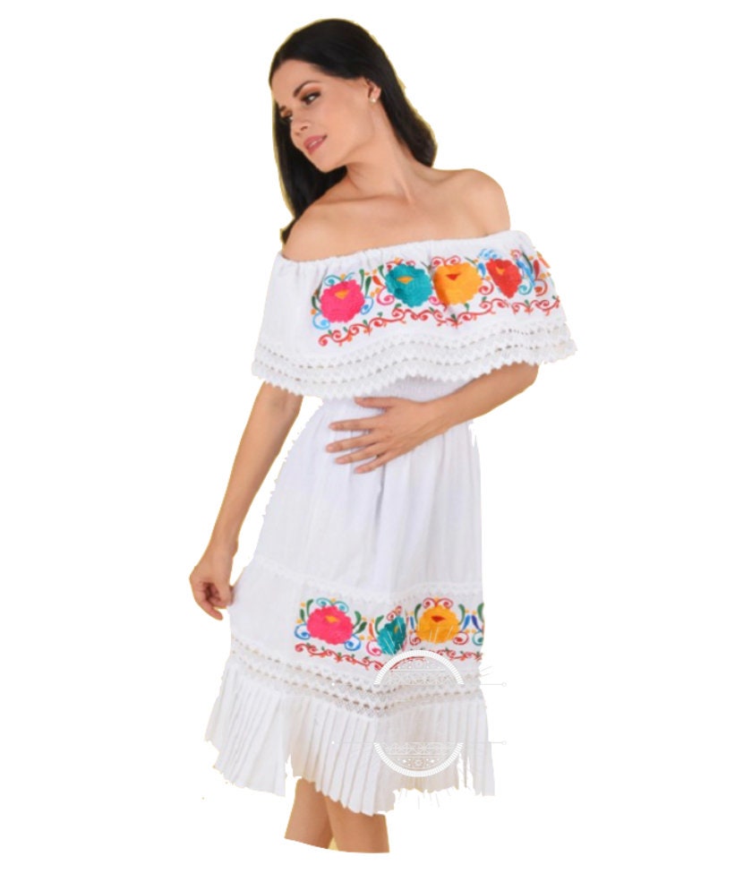 Vestido Mexican con Flores /Mexican Embroidery Dress with Flowers172