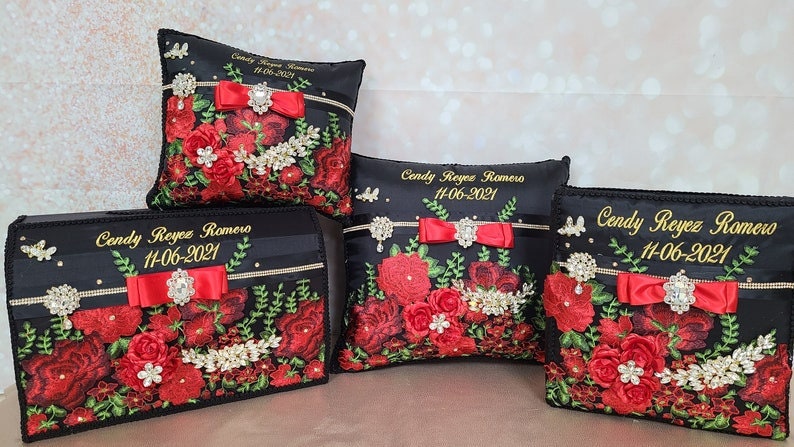 Set de Cojines para Quinceanera/Custom made Pillow Set/ Set de Cojines para Quinceanera Custom Sweet Sixteen Set Quinceanera Pillow Set477