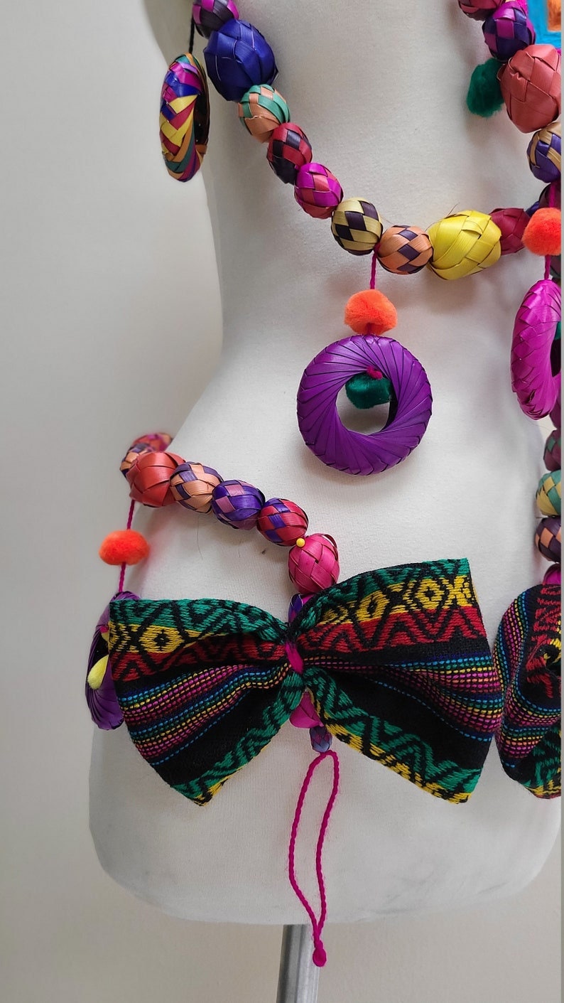 Woven Garland Ornaments-Christmas-Handmade-Palm Leaf-Boho-Fiesta Christmas Tree-Decor Christmas Mexican Christmas Ornaments156