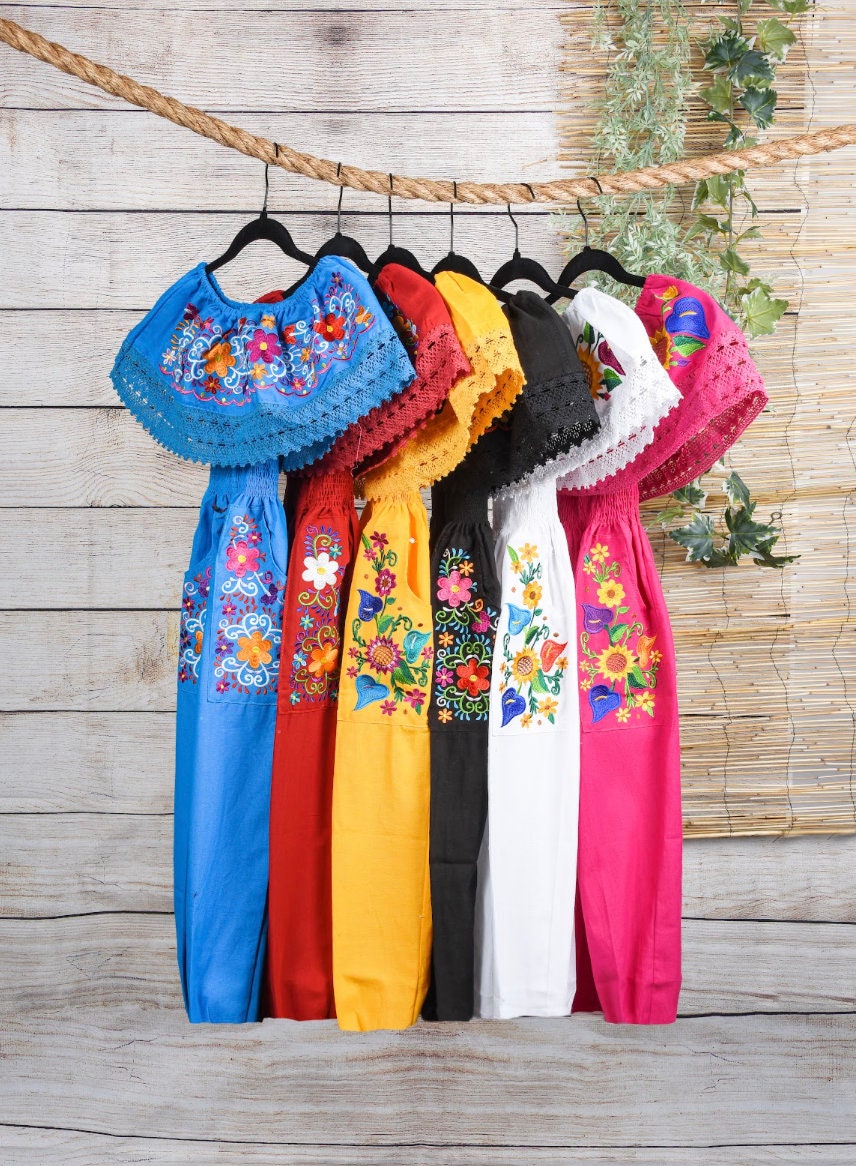 Floral Capri Jumpsuit. Embroidered Mexican Jumpsuit. Capri Top Romper. Floral Romper. Mexican Typical Clothing.98