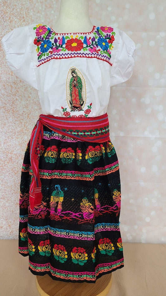 Vestido Indita con Blusa Bordada Virgen de Guadalupe, Little girl Traditional dress27